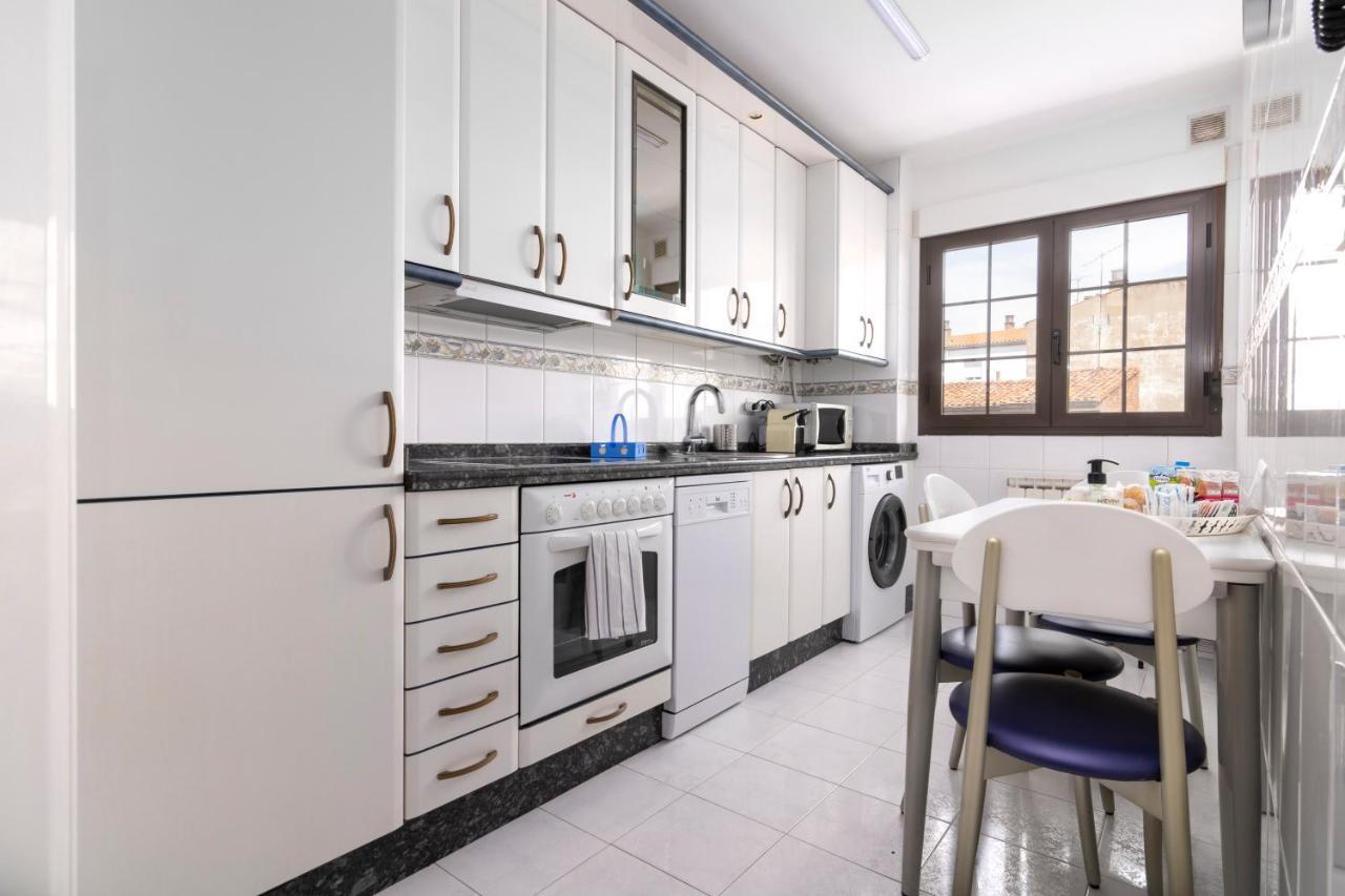 Apartamento Cano Badillo - Plaza Mayor - Leonapartamentos Ngoại thất bức ảnh